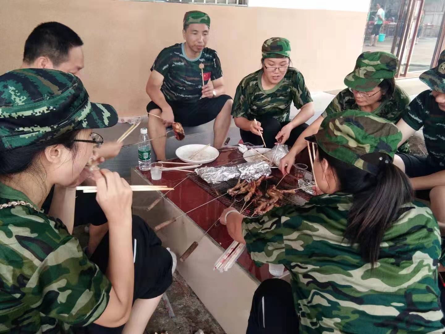 自然之美，心靈之約的戶(hù)外拓展活動(dòng)