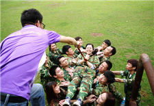 自然冬令營(yíng)：探索自然奧秘的奇妙之旅